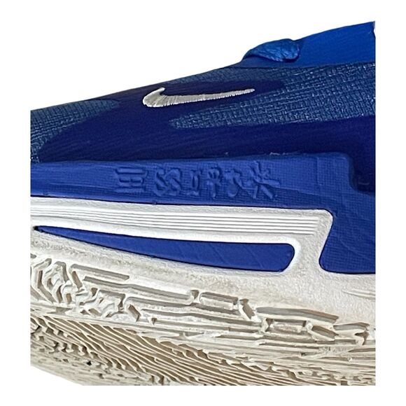 Nike Kyrie Low 5 TB Men's Size 7.5 Game Royal White Basketball Shoe DO96… - Picture 9 of 14